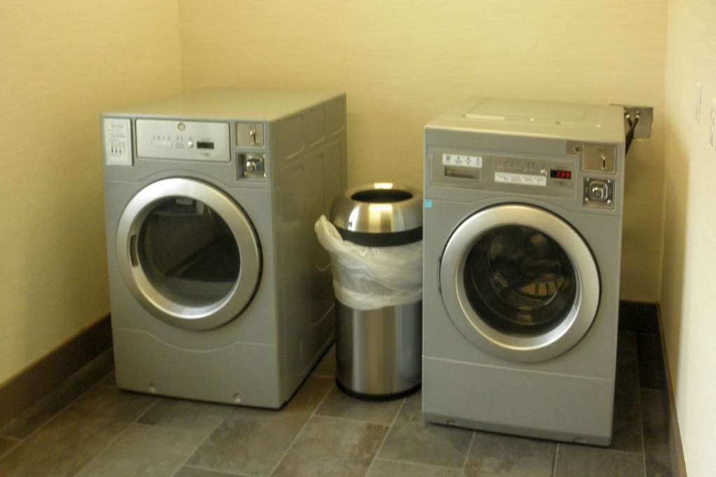 Comfort Suites North Tupelo Amenities photo