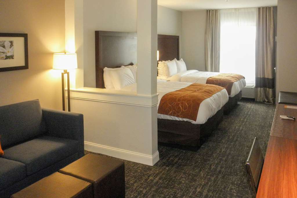 Comfort Suites North Tupelo Room photo